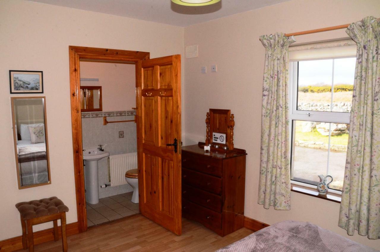 Creevy Cottages *